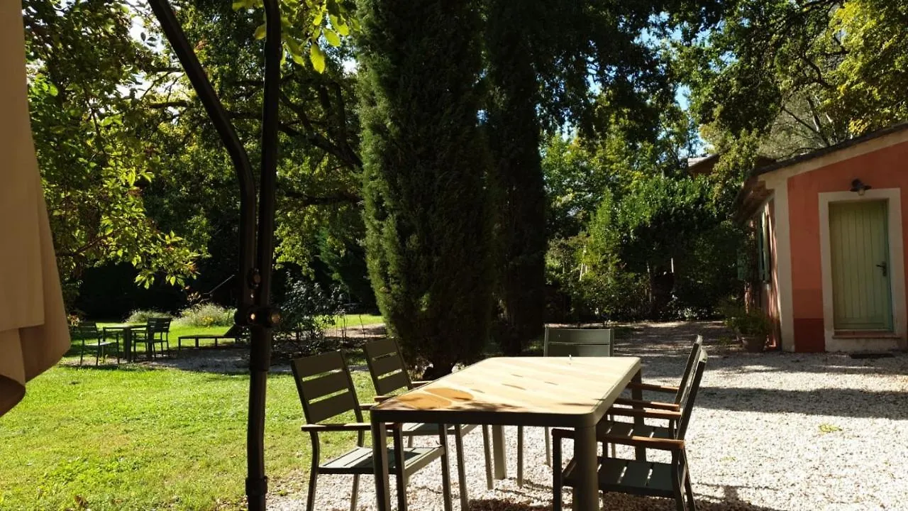 Le Pavillon Vert - B&B Vedene Bed & Breakfast
